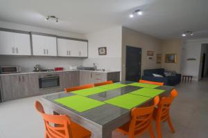 Island Break Residence Apartments, Marsalforn