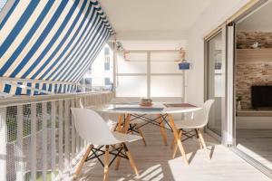 Apartamento Deluxe a 50m de Playa - Aire Wifi, GANDIA