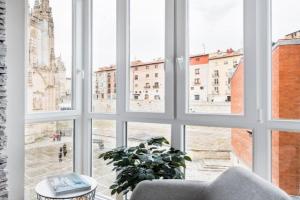 RICE Eleven Rooms, Burgos