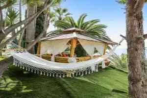 Studio en bord de mer à avec piscine privée 80 m², Menton