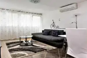 Apartment STANIĆ - Home away from home !, Split