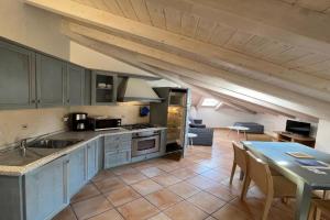 Mansarda Baia Azzurra 8 Apartments, Nago-Torbole