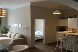 Főtér Apartmanház, Szentendre