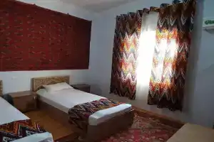 "YOQUT HOUSE" guest house in the centre of ancient city, Khiva