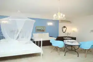 Beautiful Studio in traditional Afytos Halkidiki-UVC sterilized, Afitos