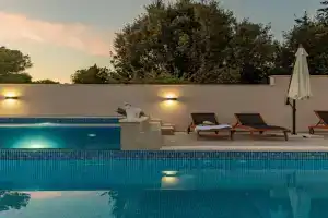 CAMP MRKVA MOBILE HOMES with POOL, Bibinje