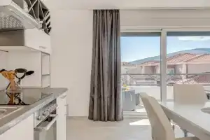 New apartment in town center, Trogir