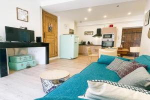 #B1 Chez Giuseppe City center pedestrian streets Apartments, Grenoble