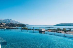 Iberostar Waves Slavija Hotel, Budva