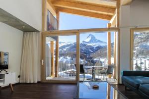 House Mojo, Zermatt