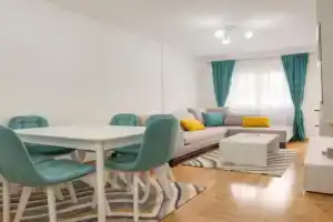 Apartman 104, Budva