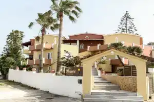 Heaven Apartments, Agia Marina