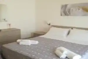 Giusy's Place 1 Apartments, Campofelice di Roccella