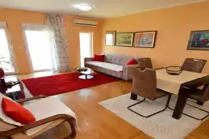 Tea Lux Apartment, Kotor