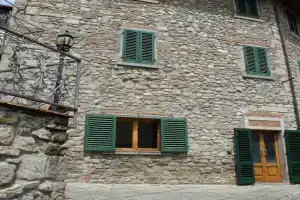 Casa Poli Bolzoni, San Marcello Pistoiese
