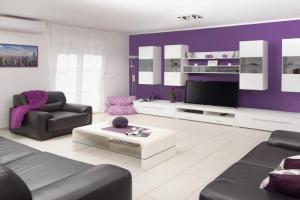 RAINBOW Apartments, Bagnole