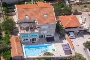 Villa Imperial View, Zaton