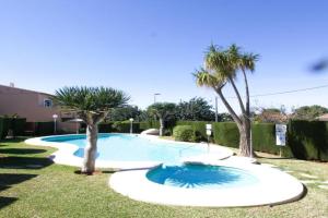 Casa Adosada Sol de Azahar by costablancarent, Denia