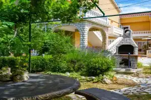 Apartman Haus Maja, Rab