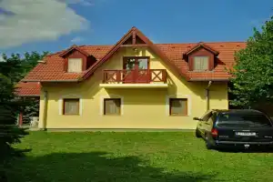 Rétesház Strudelhaus apartmanház, Vonyarcvashegy