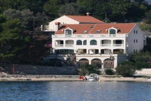 Rooms by the sea, Dubrovnik - 5205, Slano