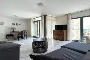 Bear Holiday - Apartment Lynn with Seaview in near the Beach, Moraira