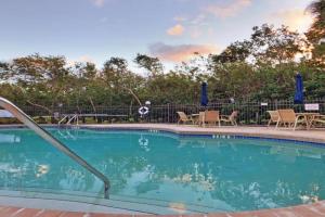 Holmes Beach - Mangroves 3607 #208 Guest house, Holmes Beach