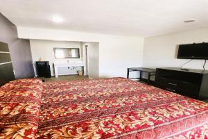Travel Inn by OYO, Hwy 80 -, Jackson
