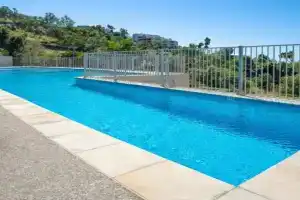 52 Beauty at The Summit Apartments, Airlie Beach