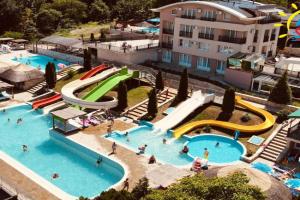Sunny Hill Apartments & Aqua Park, Vrnyachka Banya