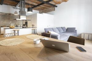 Bravissimo Bali, beautiful 2 bedroom apartment, Girona
