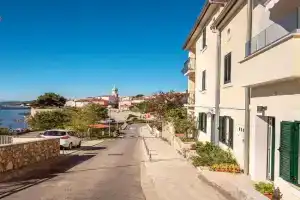 Studio Bellevue, KRK