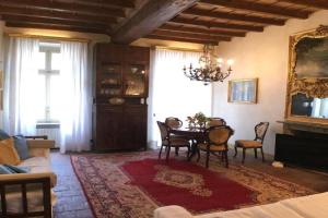 Garibaldi Suite Apartments, Torino