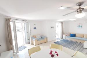 Apartment Nika, 4*, 2-bedroom, barbecue, Baska