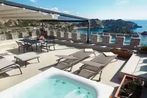 Torre Isola Bella Apartments, Taormina