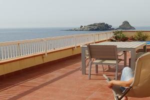 casa Ciclopi, Aci Trezza