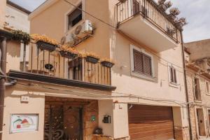 La Casa Di Pinocchio, Enna