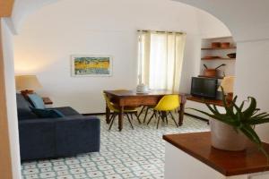 Luna Caprese Guest House, Anacapri