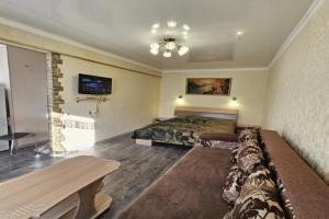 Lux Apartment on Mayakovsky 6, Ust'-Kamenogorsk