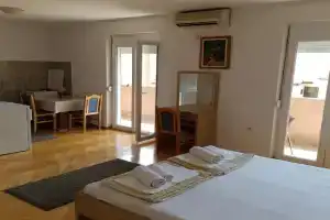 Apartment Senka, Budva