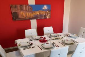 Dimora Rosso San Zeno - Wifi veloce e adatto per famiglie Apartments, Verona
