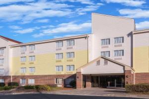 Days Inn by Wyndham I-75 North, Macon