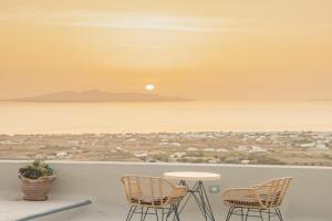 Nano Suites, Pirgos