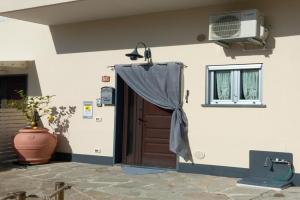 Casa Bianca, Marina di Massa