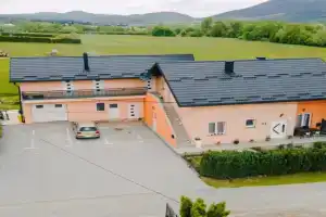 Apartments and rooms with parking space Vranovaca, Plitvice - 17461, Korenica