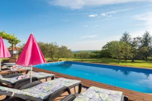 Sunset holiday home with pool and large, mature garden, Labin