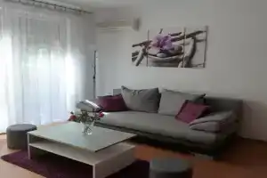 ROSE Apartman, Debrecen