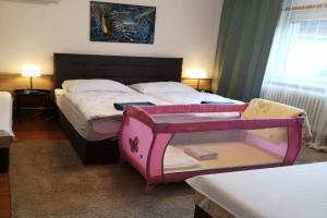 Apartmány 365 CENTRO & Jacuzzi, wallbox, free parking, Piestany