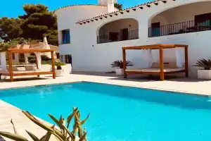 Magic Dream Seaview Villa with 2 Pools, BBQ, Airco, Wifi, Denia