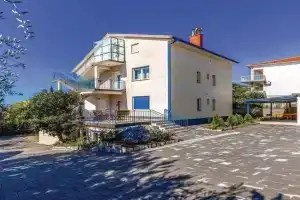 Apartment in 38031, Dramalj